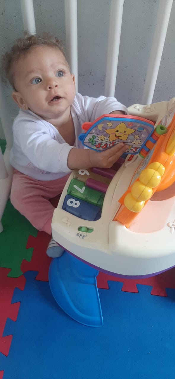 Crianças no Berçário Doce Cuidado